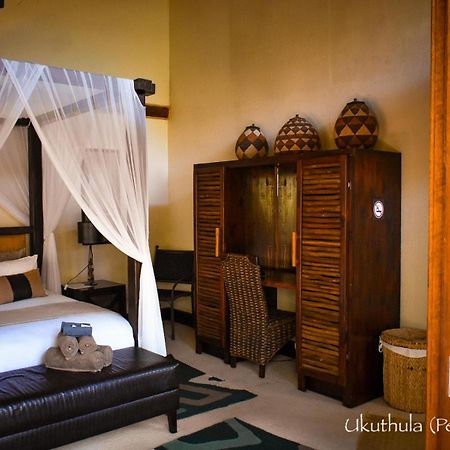Ihlozi Bush Lodge Hluhluwe Dış mekan fotoğraf