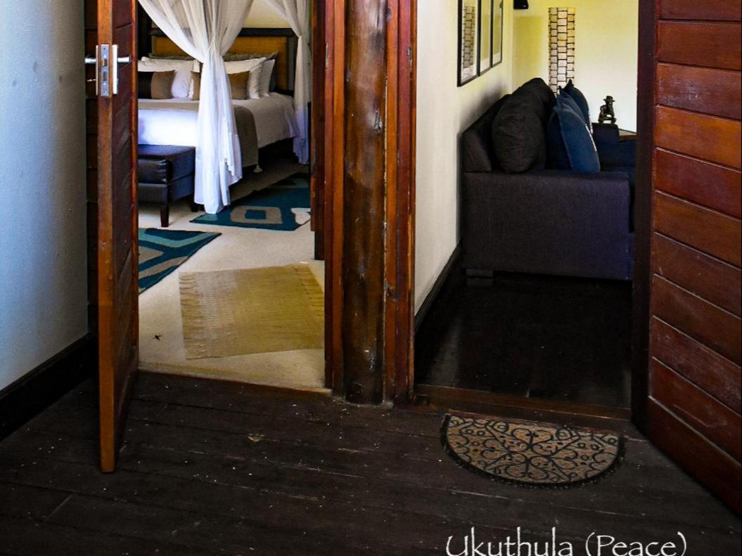 Ihlozi Bush Lodge Hluhluwe Dış mekan fotoğraf